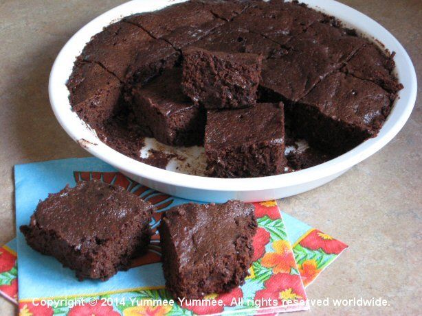 Yummee Microwave Brownies can be made in a dorm room - gluten free.