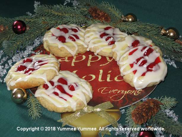These rich, decadent gluten-free Danish are the perfect gift to give yourself this holiday season or anytime. Enjoy!
