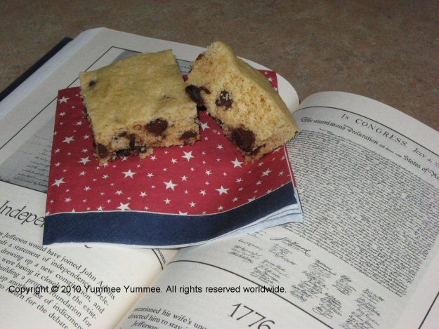 Microwave Chocolate Chip Cookie Bars Microwave Chocolate Chip Cookie Bars
