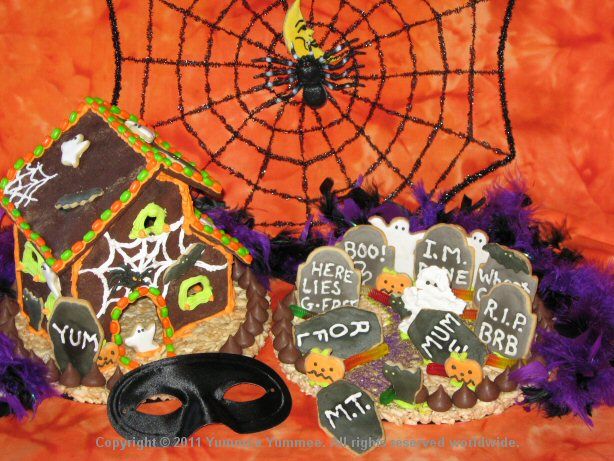 A Ghostly Graveyard is a nice touch to a Haunted House. A Ghostly Graveyard is a nice touch to a Haunted House.