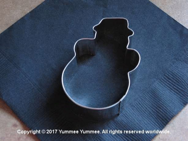 From Happy Snowman to Scary Skull; it's Yummee Yummee's creative perspective. From Happy Snowman to Scary Skull; it's Yummee Yummee's creative perspective.