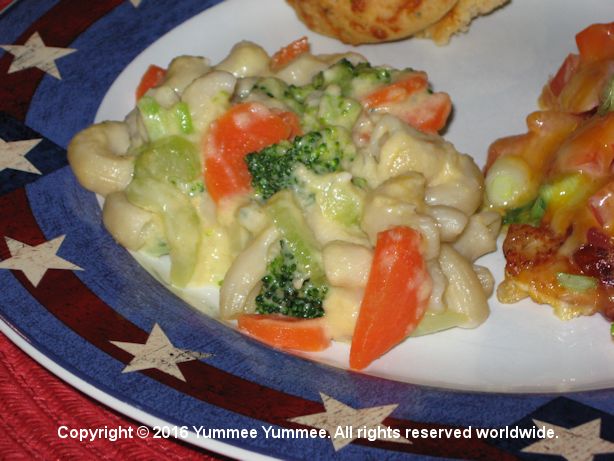 Cheesy Veggie Mac