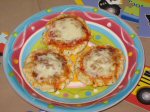 Cheesee Italian Mini Pizzas Yummee Yummee Cheesee Italian Mini Pizzas