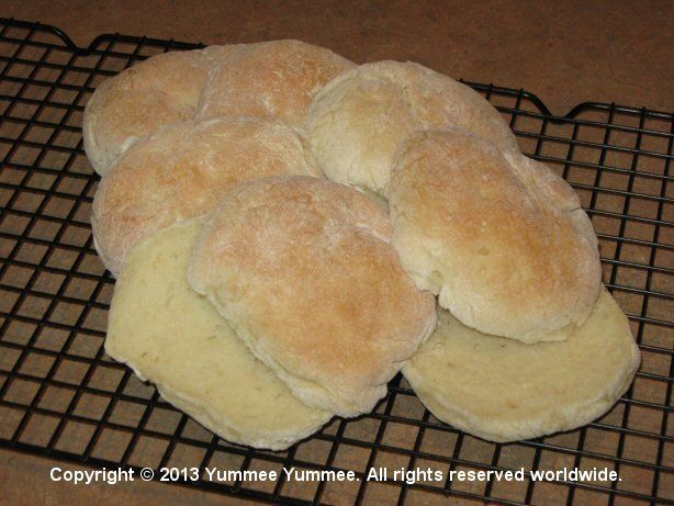 Hamburger Buns - gluten-free and Yummee Yummee!