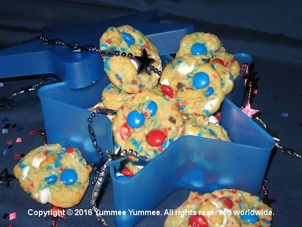 Bake Patriotic Pudding Cookies today.