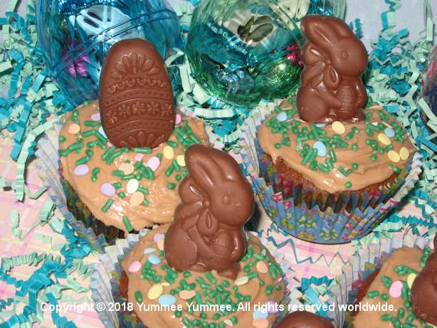Eat the chocolate bunny with these cupcakes. Eat the chocolate bunny with these cupcakes.
