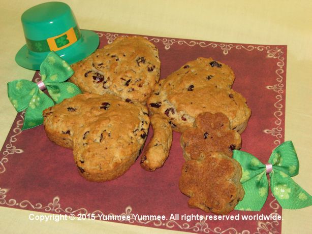 Kiss me! I'm gluten-free! Indulge in Irish Soda Bread.